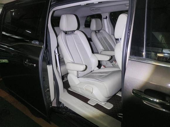 [杭州·浙A] 二手别克别克GL82020款 陆上公务舱 652T 豪华型