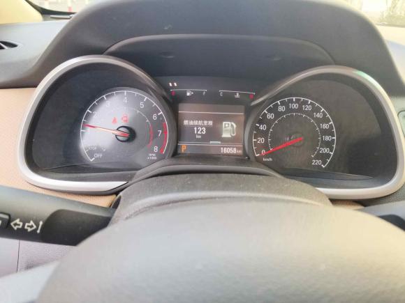 [上海·沪F] 二手雪佛兰科鲁泽2021款 320 自动悦享天窗版