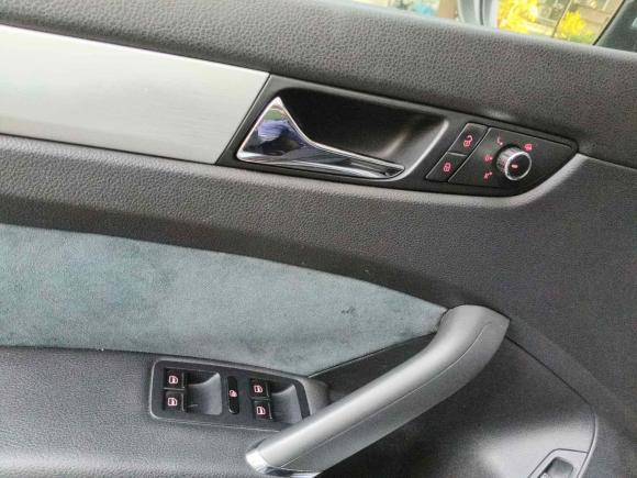 [武汉·鄂A] 二手大众帕萨特2014款 1.4TSI DSG蓝驱技术版