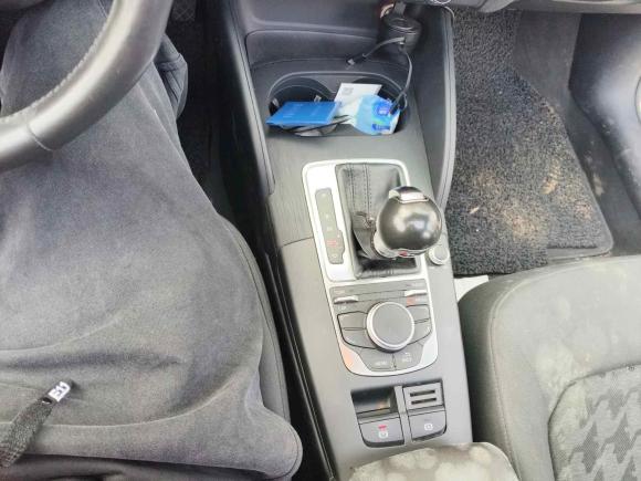 [无锡·苏B] 二手奥迪奥迪A32014款 Sportback 35 TFSI 自动时尚型