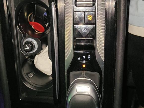 [湖州·苏U] 二手红旗红旗H52024款 2.0T 自动智联旗畅版