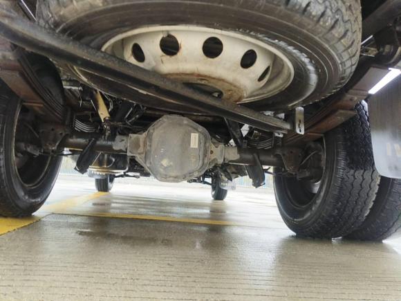 [嘉兴·豫V] 二手依维柯依维柯得意2022款 2.5T A37 M1客车 5-9座长轴中顶双胎手动门