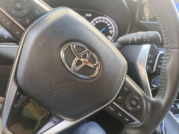 [杭州·浙A] 二手丰田凌放HARRIER2022款 双擎 2.5L CVT两驱豪华版