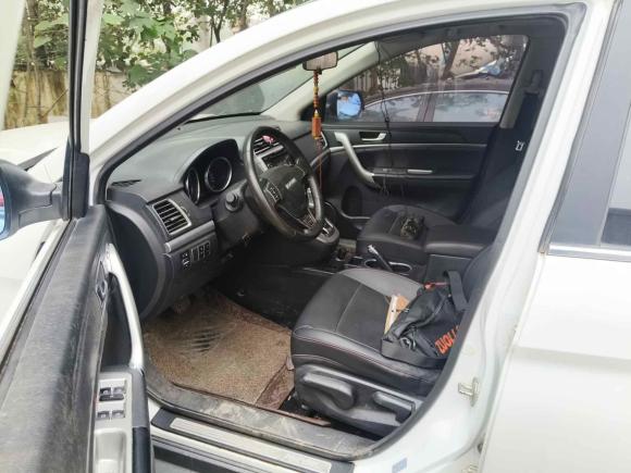 [西安·陕A] 二手哈弗哈弗M62017款 1.5T 自动两驱精英型