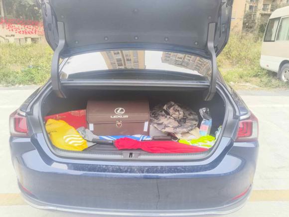 [深圳·粤B] 二手雷克萨斯雷克萨斯ES2021款 300h 卓越版