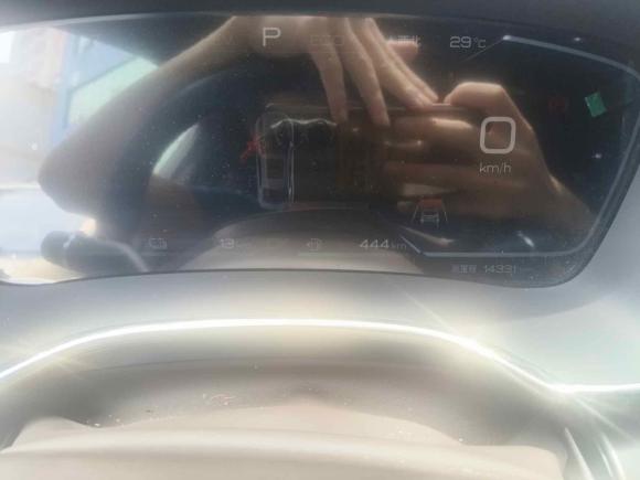 [深圳·粤B] 二手比亚迪汉2023款 DM-i 冠军版 121KM 尊贵型