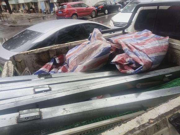 [南昌·苏D] 二手上汽大通MAXUS大通T602017款 2.8T柴油手动两驱高底盘舒享型长厢国V