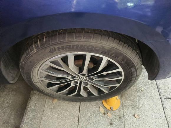 [苏州·苏E] 二手大众朗行2015款 1.6L 自动豪华版