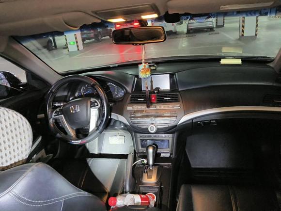 [杭州·浙A] 二手本田歌诗图2012款 2.4L 豪华版