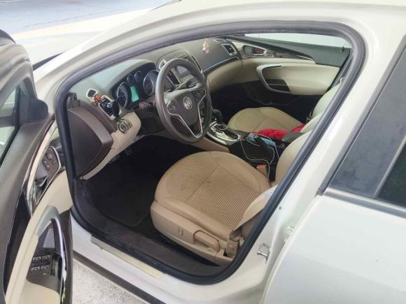 [南京·苏A] 二手别克君威2015款 2.0L 领先时尚型