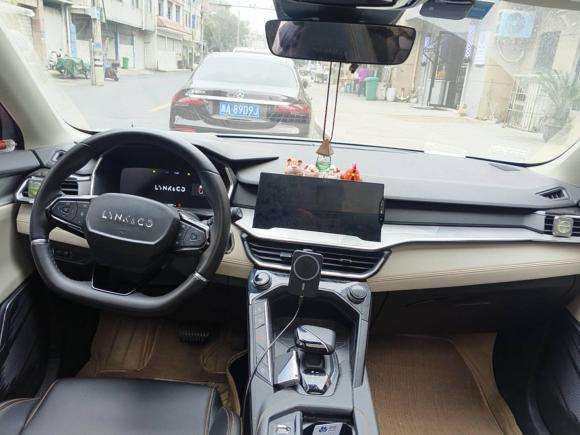 [杭州·浙A] 二手领克领克06 EM-P2022款 PHEV 84KM续航版 Pro