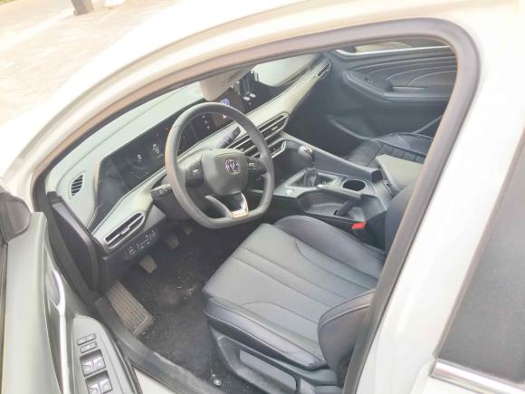 [宁波·浙B] 二手长安逸动2021款 PLUS 1.6L GDI 手动精英型