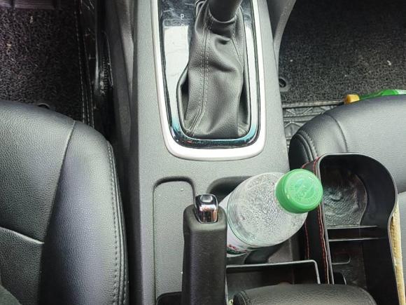 [武汉·鄂A] 二手雪佛兰科沃兹2018款 320 自动欣享天窗版