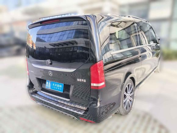 [济南·鲁A] 二手奔驰奔驰V级2022款 V 260 L 长轴距豪华版