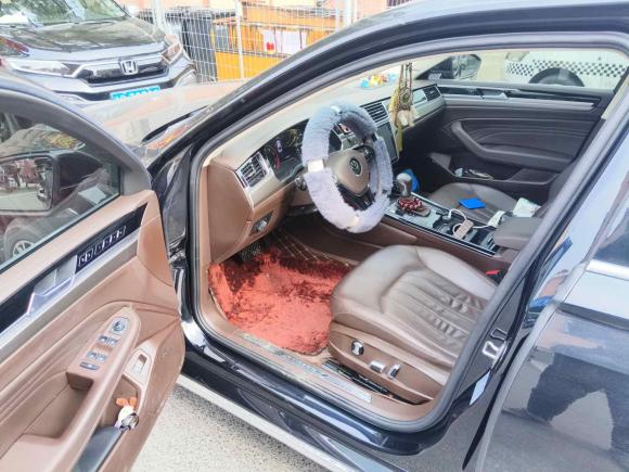 [上海·沪C] 二手大众辉昂2021款 380TSI 豪华版