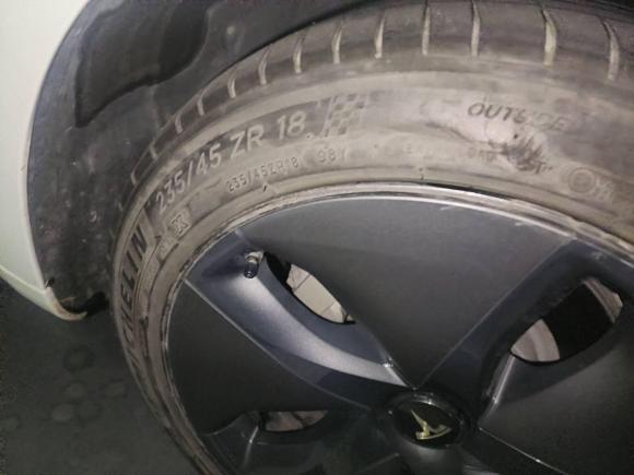 [苏州·苏E] 二手特斯拉Model 32020款 改款 标准续航后驱升级版