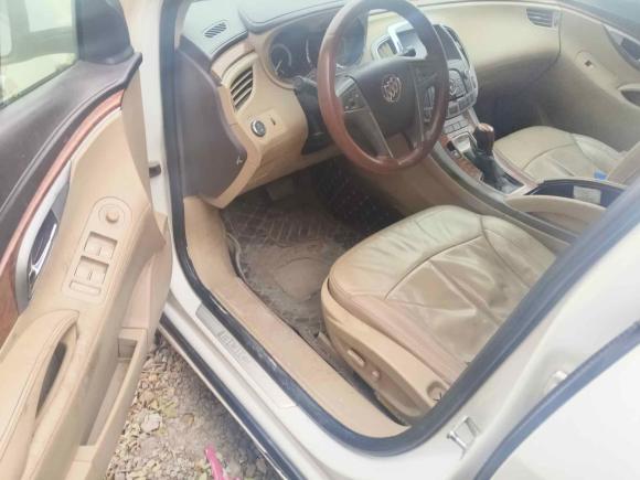 [济南·鲁A] 二手别克君越2009款 2.4L豪雅版