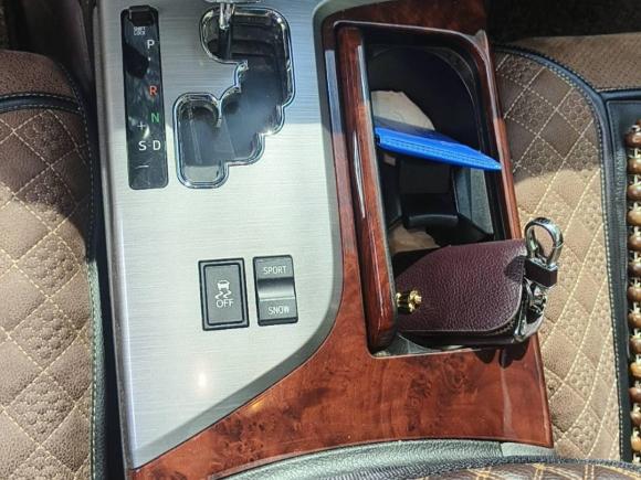 [武汉·鄂A] 二手丰田皇冠2012款 2.5L Royal Saloon尊贵版