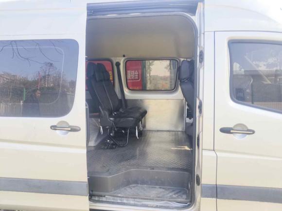 [宁波·浙B] 二手福田图雅诺2021款 2.0T手动通途短轴中顶5/6座4F20TC3