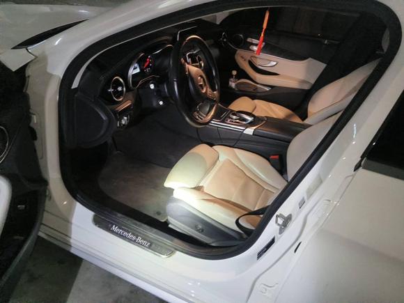 [上海·沪E] 二手奔驰奔驰C级2015款 C 200 L 4MATIC 运动版