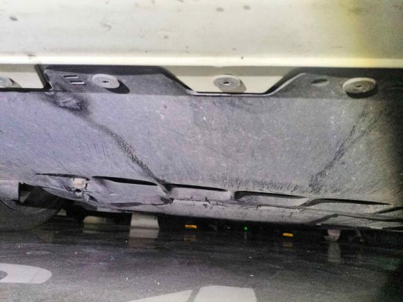 [上海·沪F] 二手玛莎拉蒂Ghibli2014款 3.0T 标准版