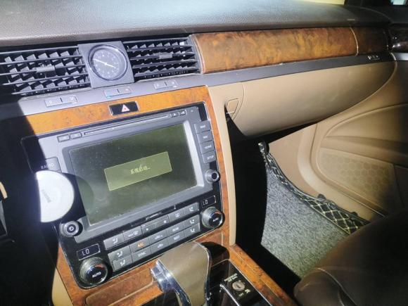 [青岛·鲁B] 二手大众辉腾2014款 3.0L 商务型