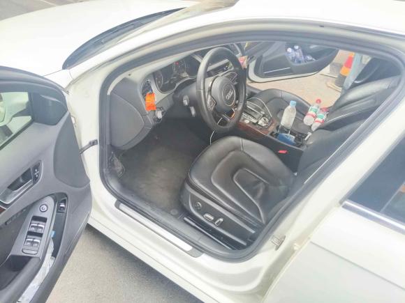 [上海·沪B] 二手奥迪奥迪A4L2013款 35 TFSI 自动技术型