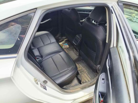 [南昌·赣A] 二手长安逸动2020款 PLUS 1.6L GDI 自动豪华型