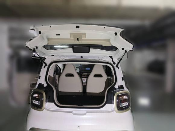 [杭州·浙A] 二手奔腾奔腾小马2026款 222km 闪耀马