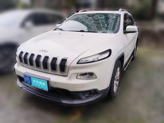 Jeep自由光2016款 2.4L 领先版