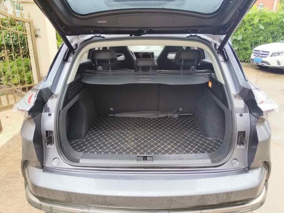 [上海·沪A] 二手哪吒汽车哪吒U2022款 智500 磷酸铁锂