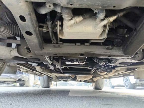 [成都·川C] 二手路虎发现2010款 3.0TDV6 HSE 柴油版