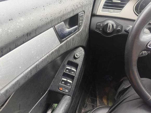 [义乌·浙G] 二手奥迪奥迪A4L2013款 35 TFSI 自动标准型