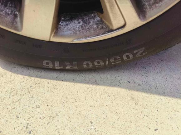 [上海·沪D] 二手比亚迪元2017款 1.5L 自动酷炫时尚型