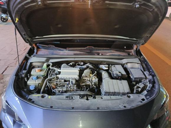 [青岛·鲁B] 二手广汽传祺影豹2021款 270T DCT J16版