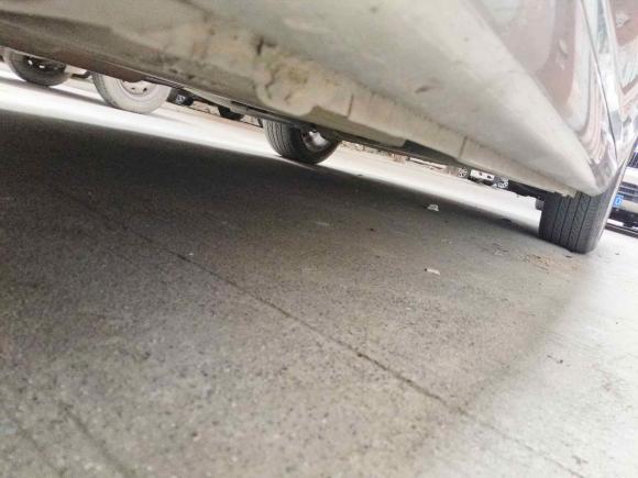 [成都·川A] 二手标致标致4082013款 2.0L 自动舒适版