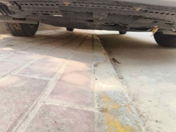 [西安·陕A] 二手丰田雷凌2016款 双擎 1.8H GS E-CVT精英天窗版