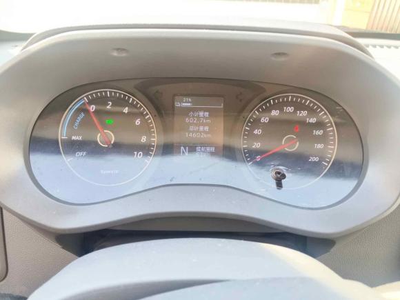 [无锡·苏B] 二手五菱汽车五菱扬光2024款 300km 舒适型客车版 75kW