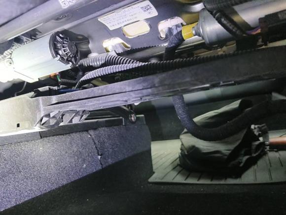 [上海·沪A] 二手特斯拉Model Y2021款 标准续航后驱版