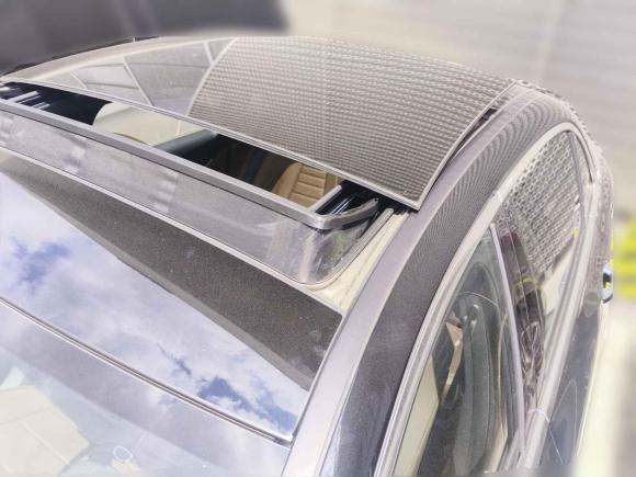 [深圳·粤B] 二手奔驰奔驰E级新能源2022款 改款三 E 350 e L 插电式混合动力运动轿车