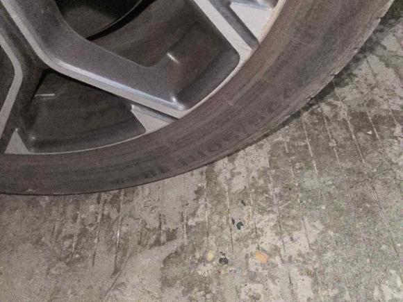 [武汉·鄂A] 二手宝马宝马X12020款 sDrive25Li 领先型