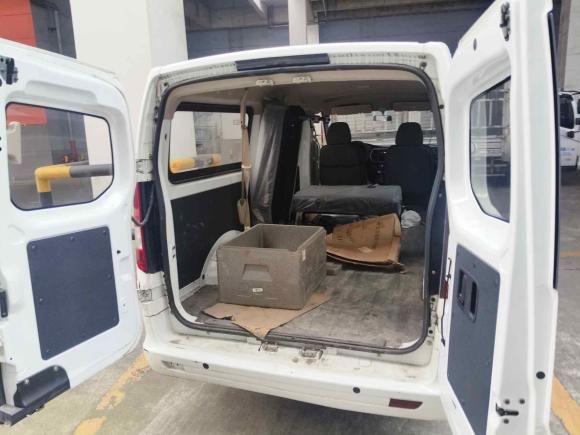 [杭州·浙A] 二手长安凯程长安睿行EM802023款 背掀门 6座舒适型 38.7kWh