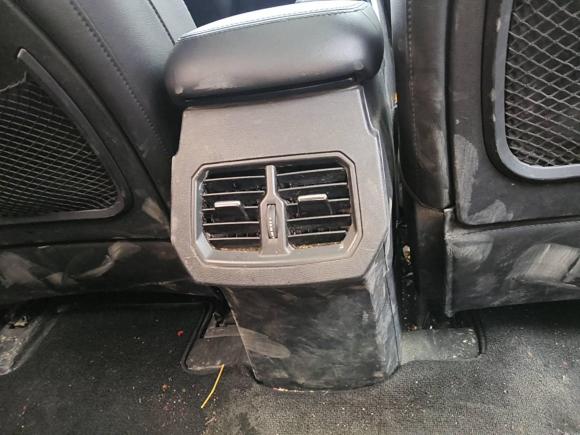 [西安·陕A] 二手哈弗哈弗H62017款 红标 2.0T 自动两驱智尚型