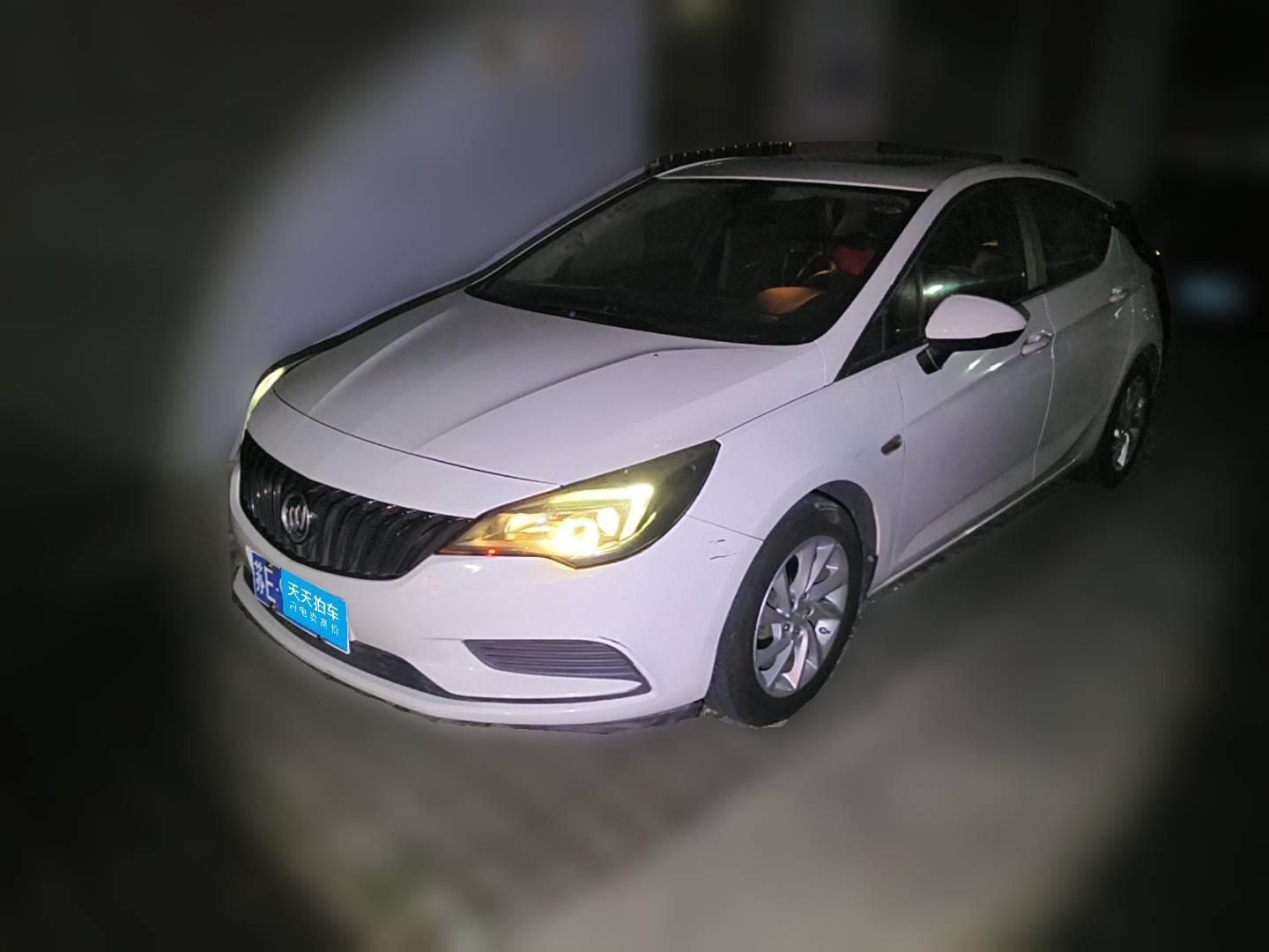 [苏州·苏E] 别克威朗2016款 两厢 15S 自动领先型