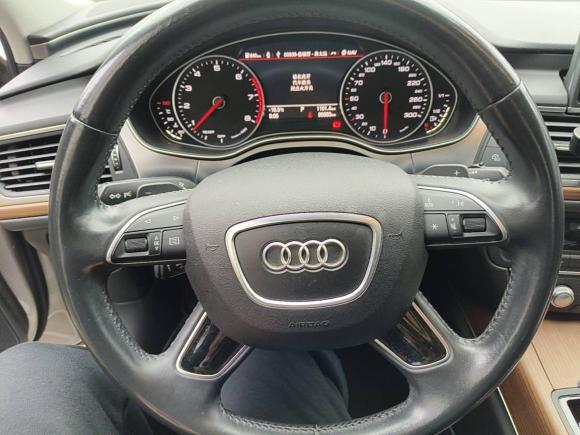 [上海·沪F] 二手奥迪奥迪A6L2018款 30周年年型 30 FSI 风尚型