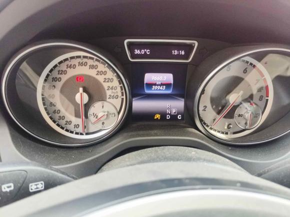 [常州·苏D] 二手奔驰奔驰GLA2016款 GLA 220 4MATIC 时尚型