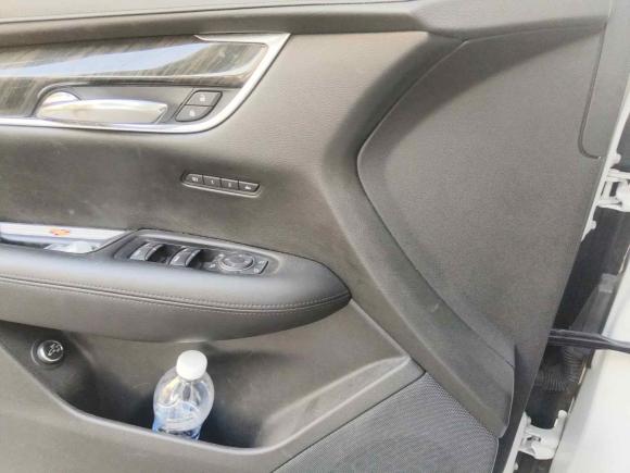 [上海·沪J] 二手凯迪拉克凯迪拉克XT52018款 25T 豪华型