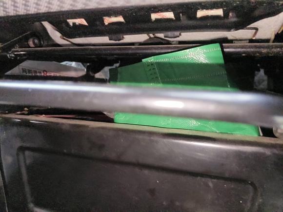 [嘉兴·豫V] 二手依维柯依维柯得意2022款 2.5T A37 M1客车 5-9座长轴中顶双胎手动门