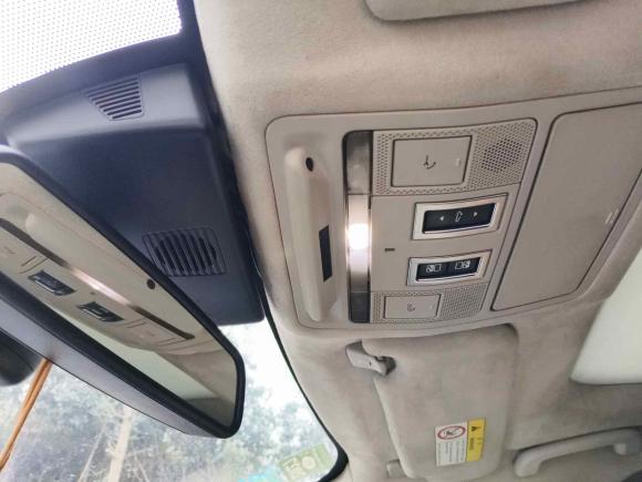 [无锡·苏B] 二手捷豹捷豹XFL2017款 XFL 2.0T 200PS 豪华版