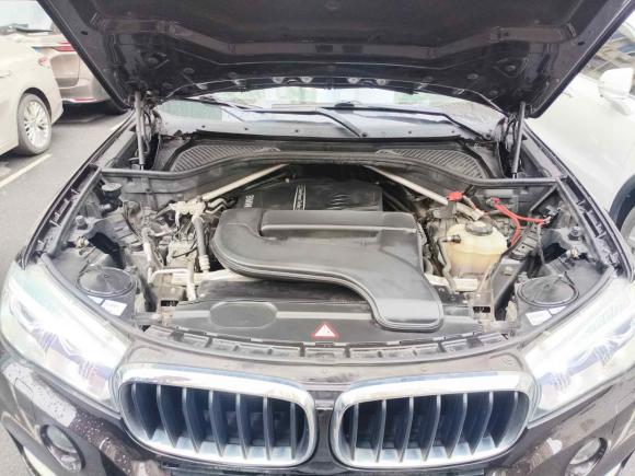 [上海·沪E] 二手宝马宝马X52015款 xDrive28i